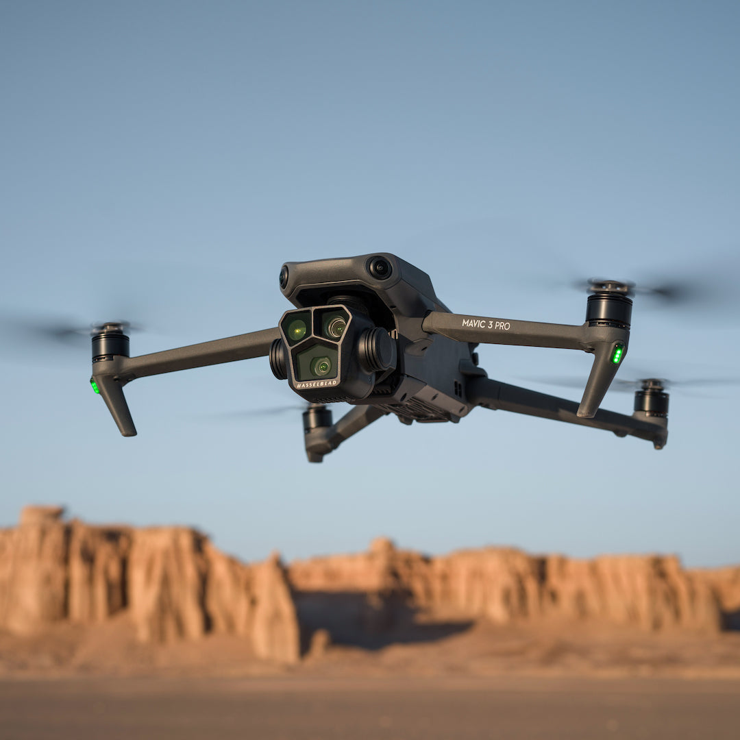 DJI Mavic 3 Pro Fly More Combo DJI RC