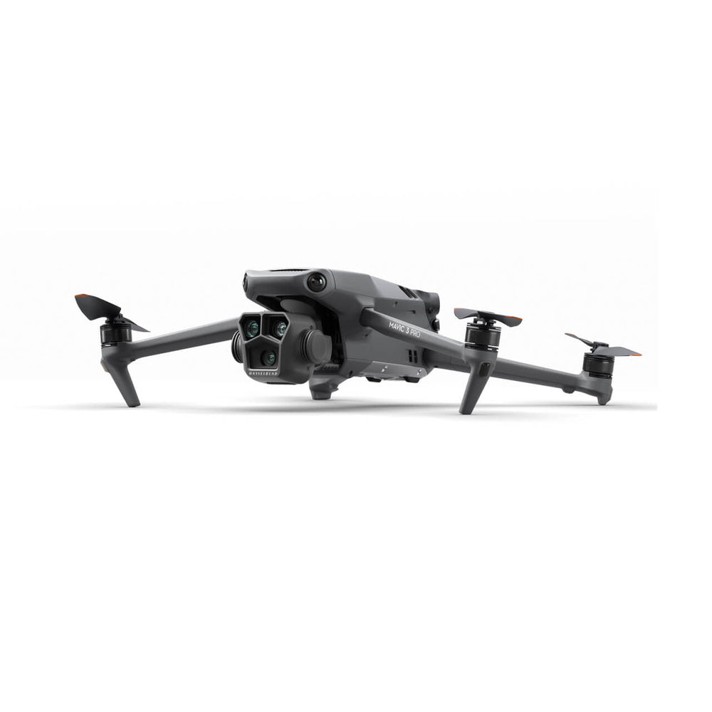 DJI Mavic 3 Pro Fly More Combo DJI RC